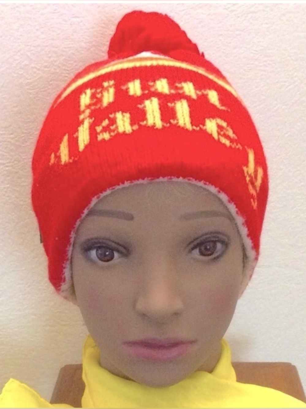 Vintage Sun Valley Ski Snow Hat Pompom 100% Wool Beanie Sparks, Nevada OS